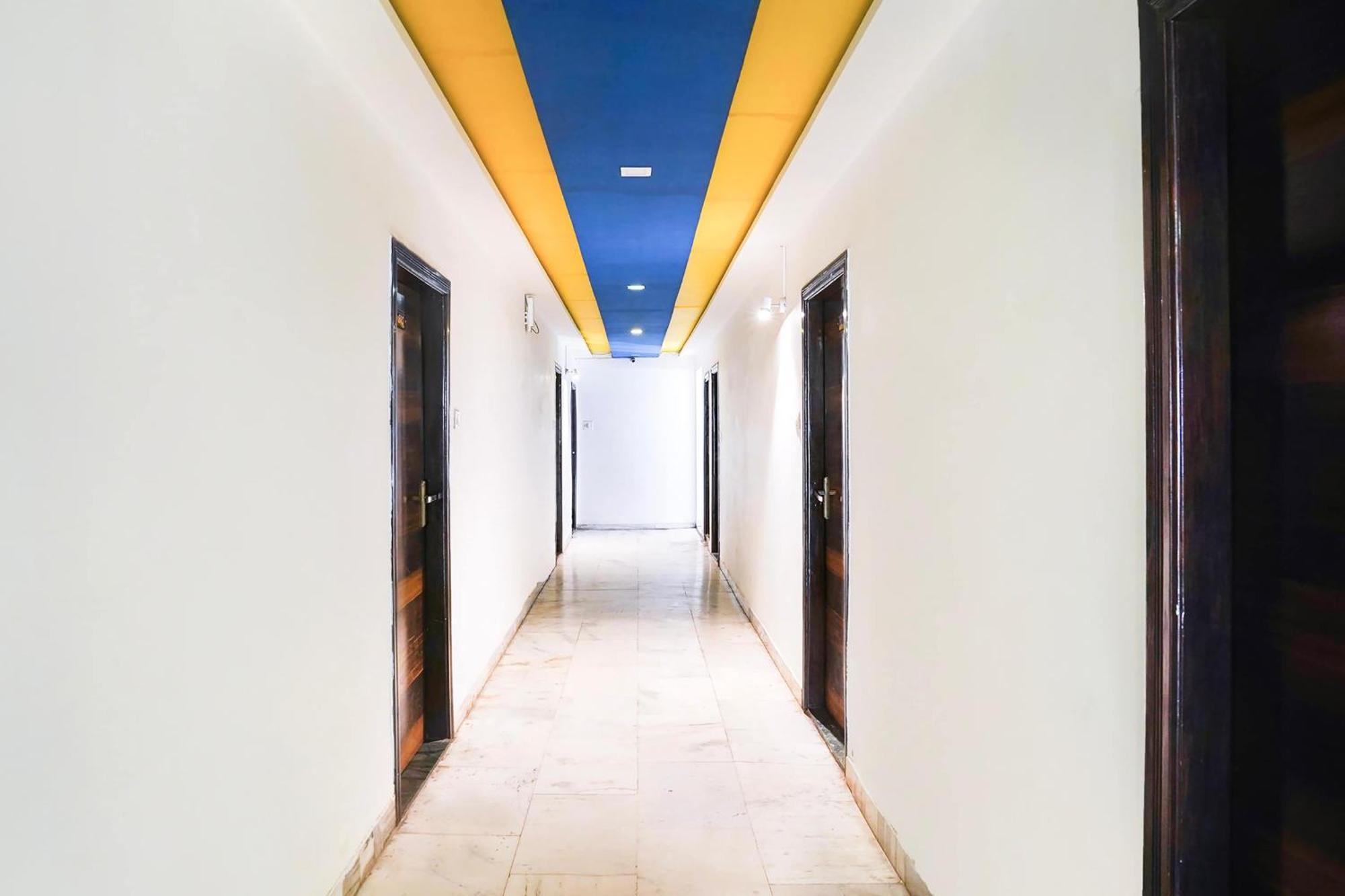 Hotel O Bridge Ahmedabad Ngoại thất bức ảnh