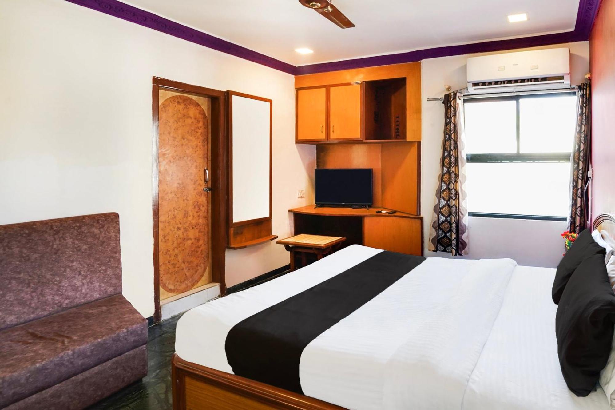 Hotel O Bridge Ahmedabad Ngoại thất bức ảnh
