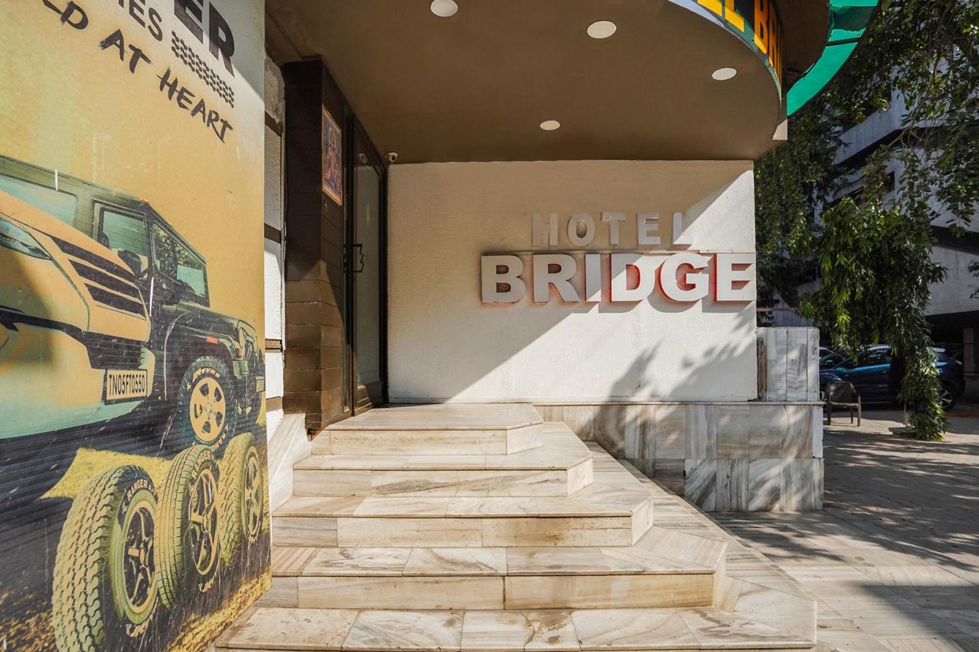 Hotel O Bridge Ahmedabad Ngoại thất bức ảnh