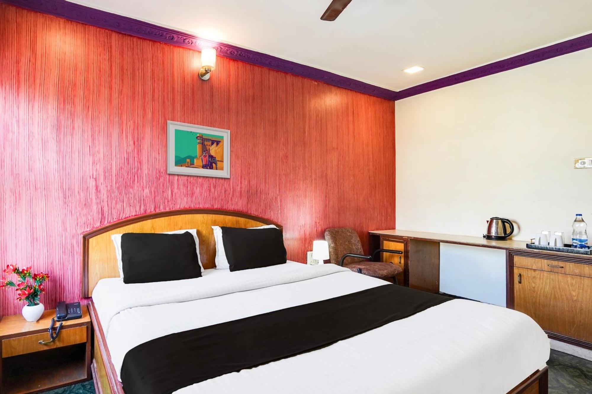 Hotel O Bridge Ahmedabad Ngoại thất bức ảnh