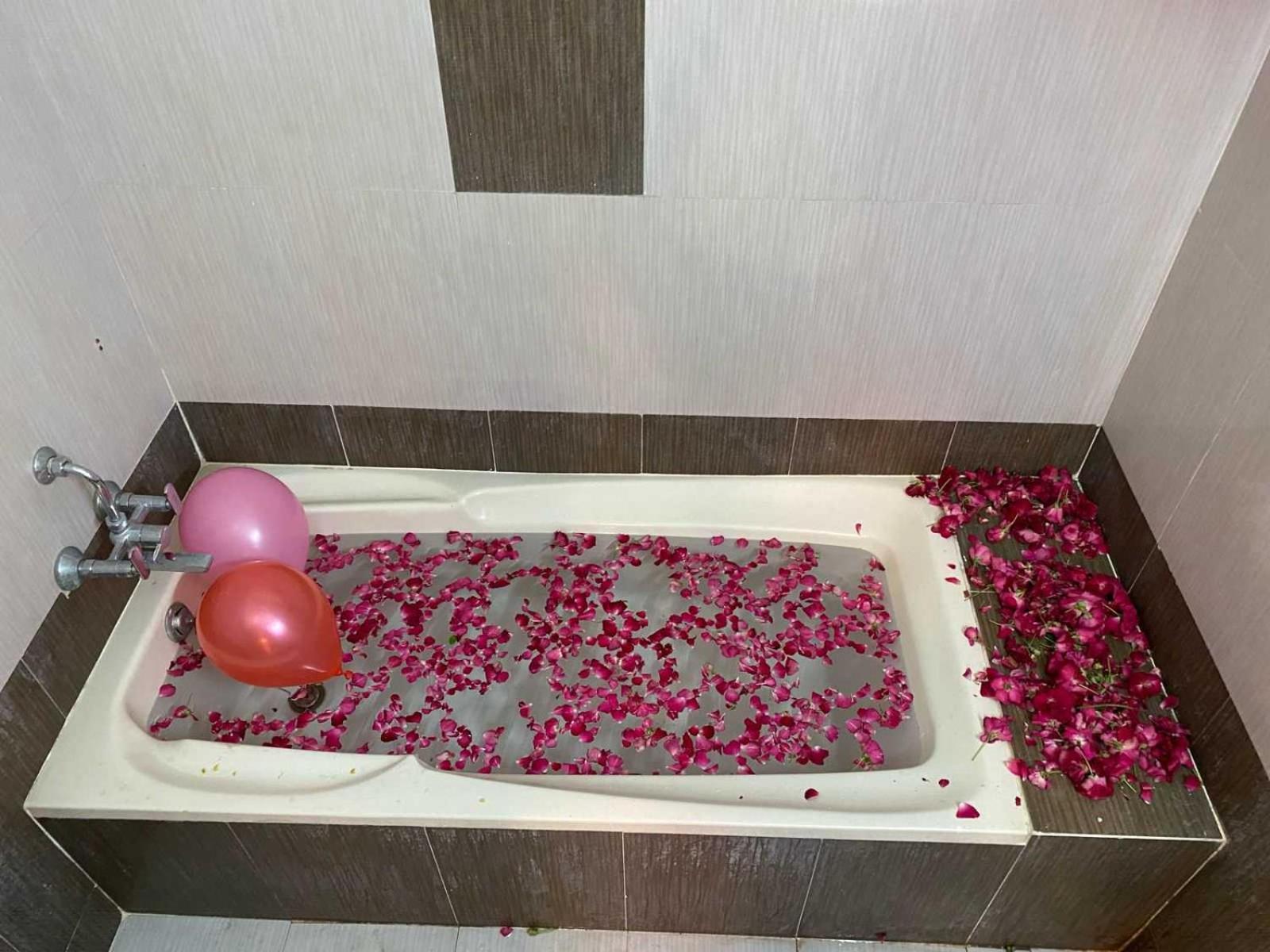Hotel O Bridge Ahmedabad Ngoại thất bức ảnh