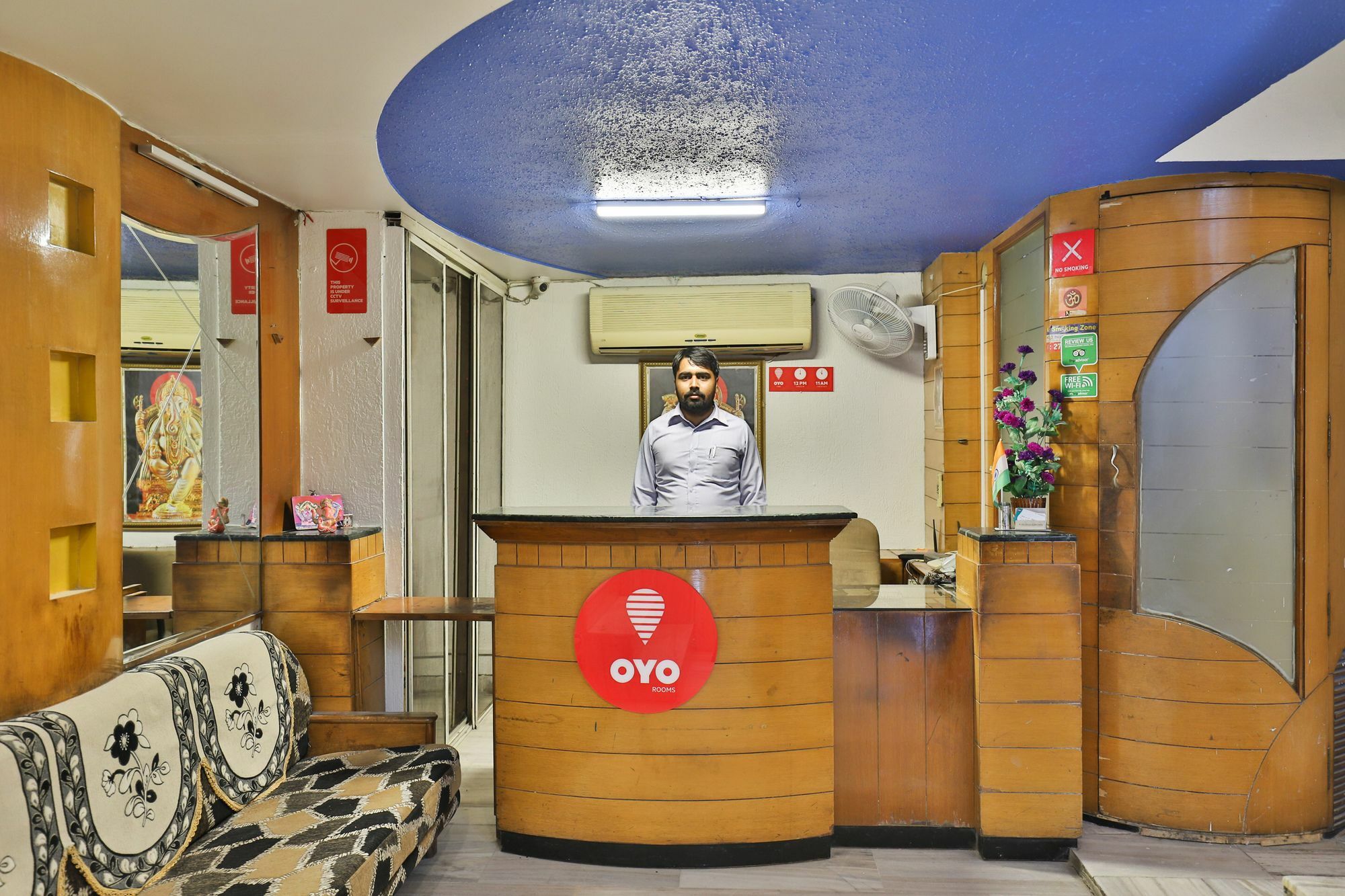 Hotel O Bridge Ahmedabad Ngoại thất bức ảnh